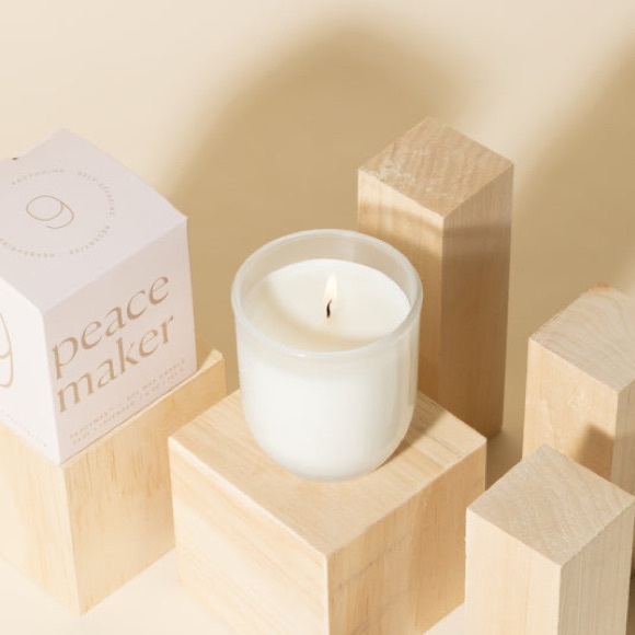 NIB enneagram 9 “The Peacemaker” candle from Paddywax - Picture 1 of 7